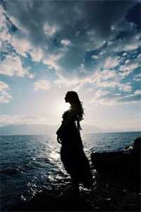 作精娇妻一胎三宝，糙汉军官追着宠热门小说