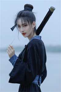 爱恨如冰，永不相见全篇