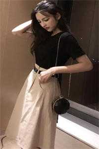 姐姐夺走母亲去受苦，她选择享福完整