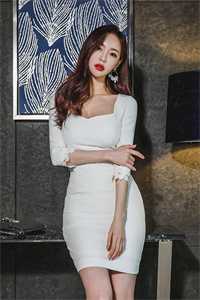 倚窗送风语章节