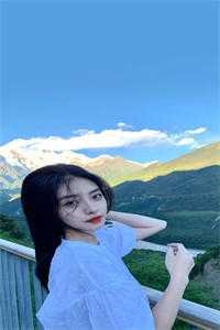 女总裁将五百万奖金颁给实习生后，我直接让公司破产完整作品