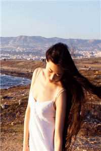 夜雨折尽楚江花未删节