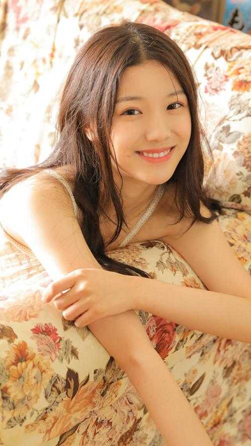 绑定系统后，攻略前女友闺蜜全新