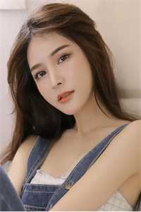 开局被泼菜汤，我停了京大八亿拨款李念念赵雅全集