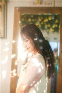 预知穿越，妹宝囤千亿物资穿八零精修版