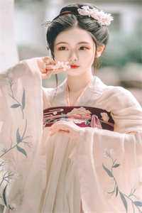 灰姑娘丢掉了她的水晶鞋小说