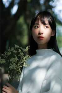 梨花树下故人去纪铭章许栀颜大结局