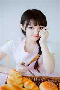 典妻三年：糙汉夫君不肯放人无删减+无广告