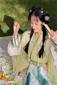 绑定系统后，攻略前女友闺蜜目录