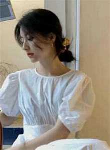 开局被泼菜汤，我停了京大八亿拨款的小说