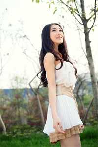 红绸落尽未离书目录