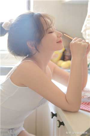 帮公司赚了十个亿后，我被女总裁调去扫厕所全篇