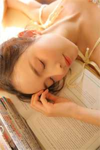 停靠在无岸之海连载