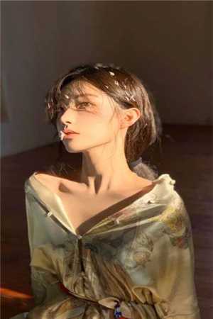 祸水穿成对照组？反派军官宠爆她推荐