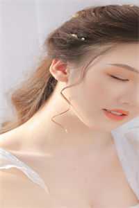 梨花落尽月又西完结txt