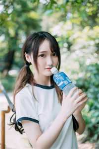 捡个奶团去随军，糟糕！随错了小说结局