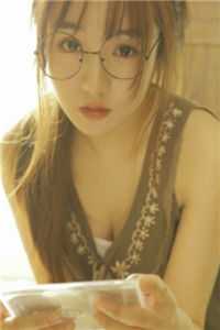 对花生过敏的妻子吃下助理蘸了花生酱的鹅肝，我让她吃十盘！完整作品