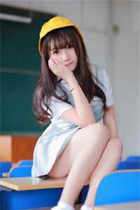 叛军逼宫，我却阻止我爹进宫救驾完结