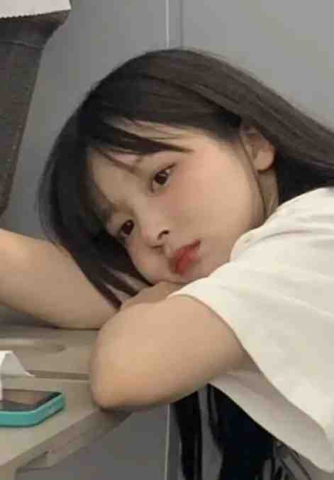 饭局重逢，我是他最熟悉的陌生人全文+免费