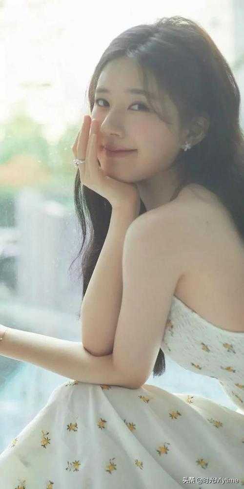 月色吻过梧桐雨爆款热文