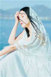 春庭雪落离人苑在线