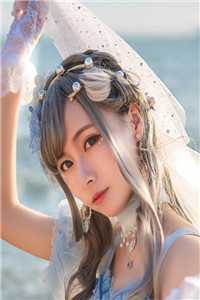 她非明月，自作一独舟完结+番外