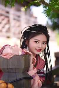 欺负贫苦小可怜？他是未来真大佬时轻年尤清水小说