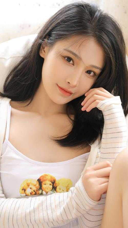 清冷权贵缠上我，夜夜不停吻异常火爆