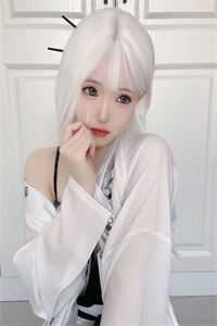 窗中窥伤尘似水最新