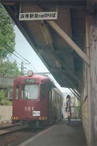 公司新产品发布会上，我把妻子的效果图公之于众无删减版