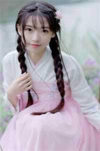 穿成小妃嫔，开局给贵妃下毒必读文