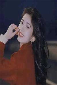 灯火阑珊待月明章节